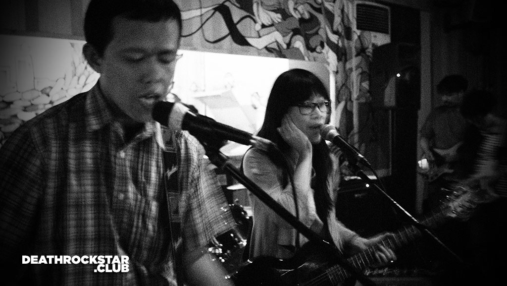 Pop Up feat Seaside dan Holly City Rollers