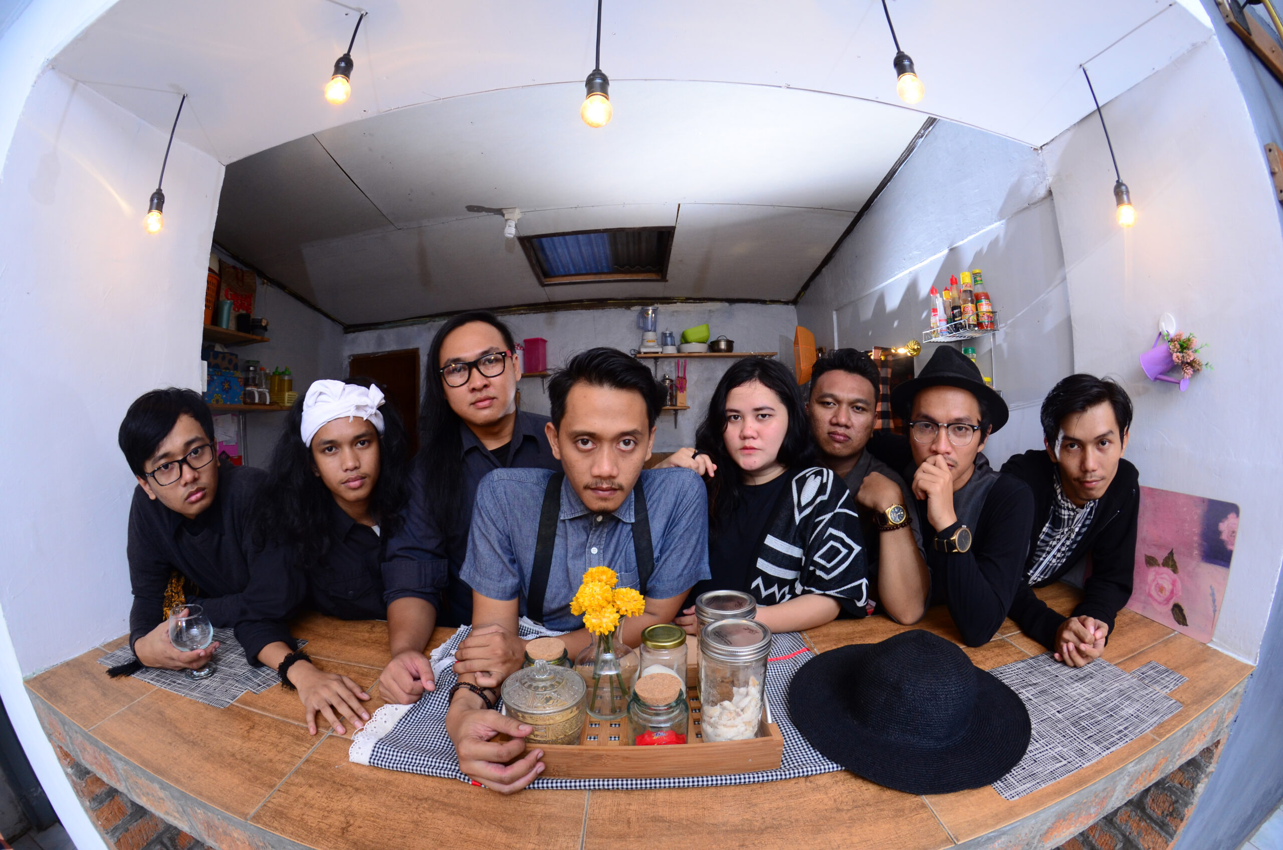 (Free Download) Single Ketiga Life Cicla – ‘Alunan Auman’