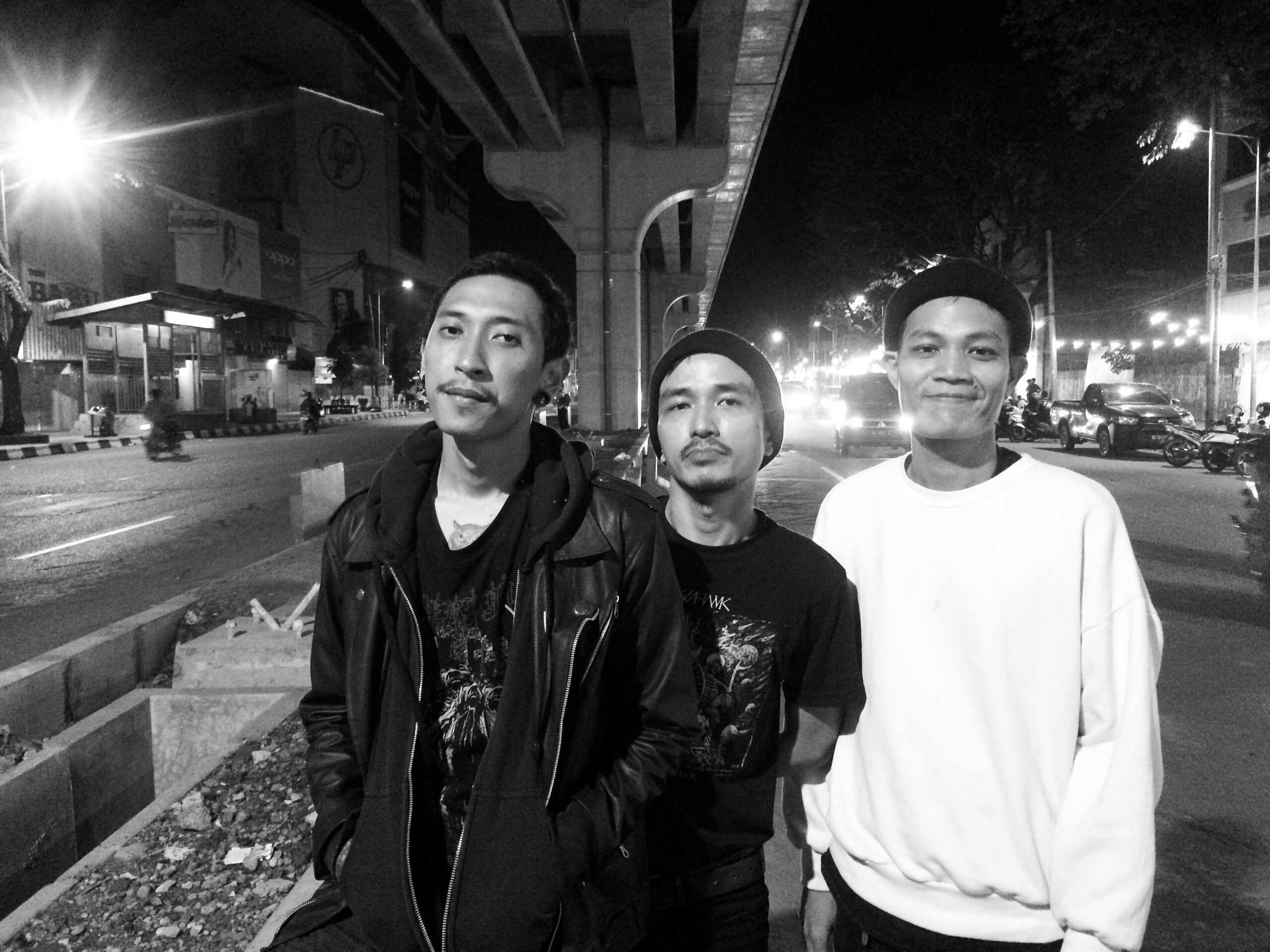 Detention dan fenomena gerakan keagamaan sektarian fanatik